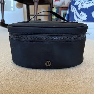 Lululemon MakeupBag